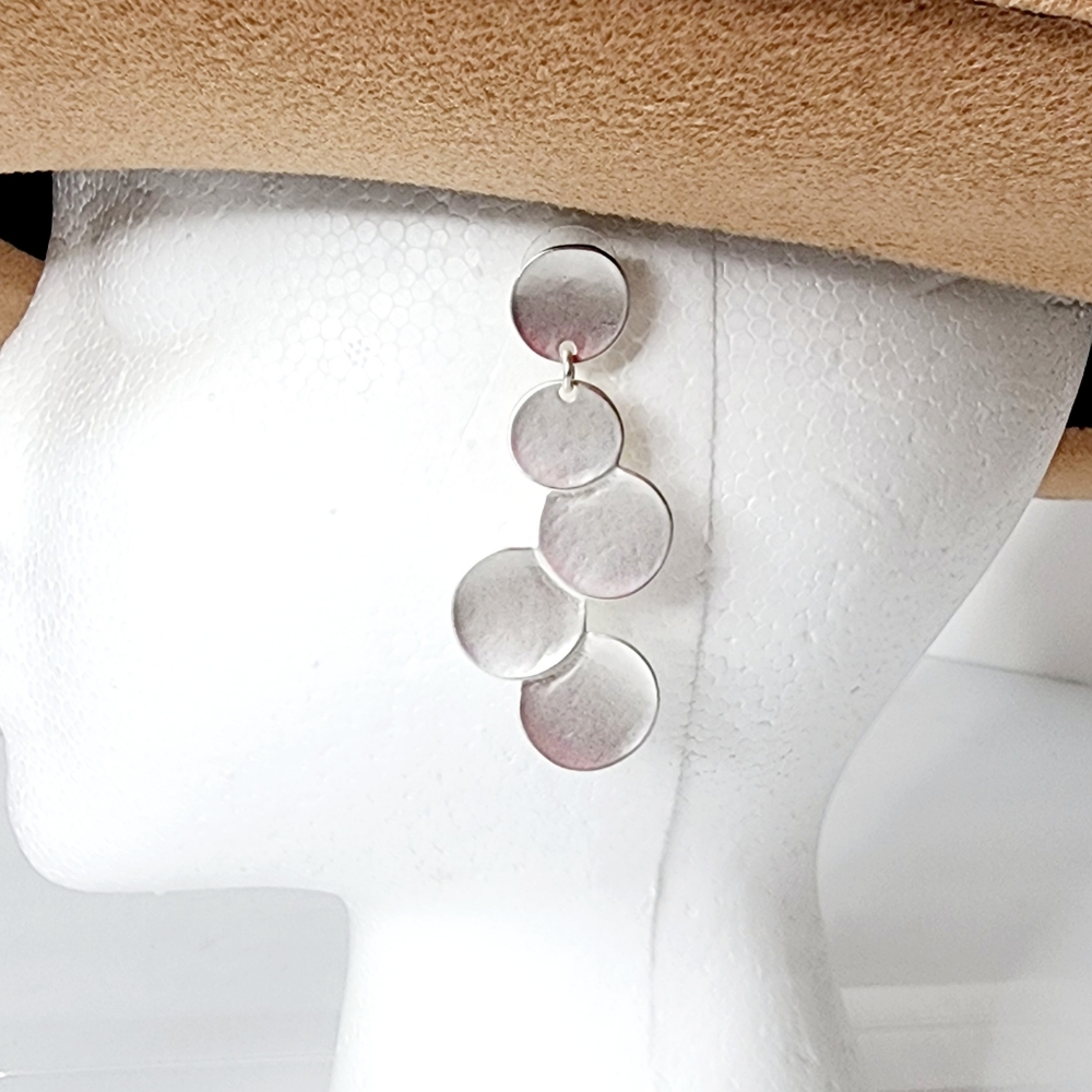 Fashion Jewelry Silver Metal Disc Layered Dangling Geometric Round